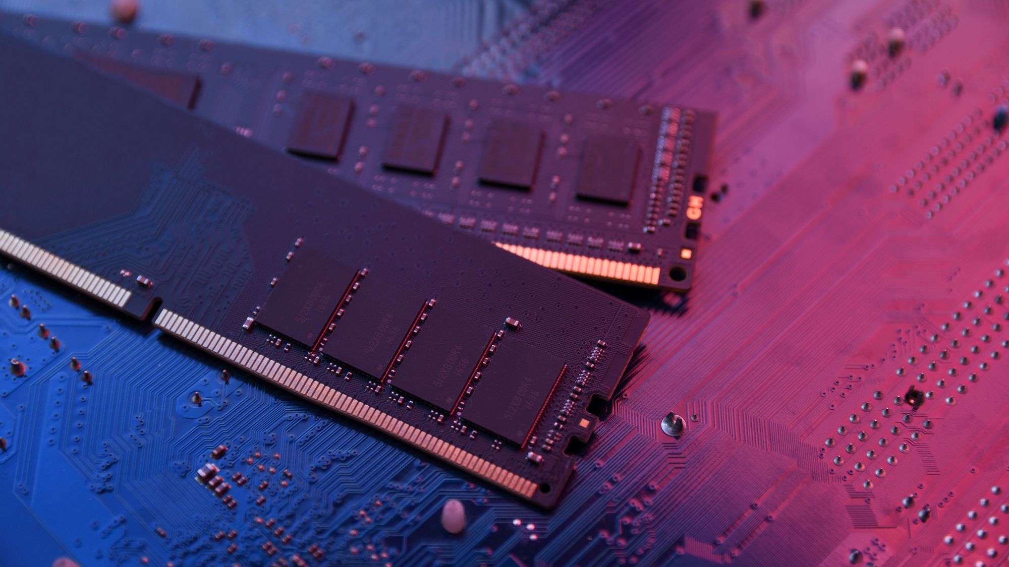 DDR5 RAM Prices Surge to New Highs, Fueling Industry Concerns