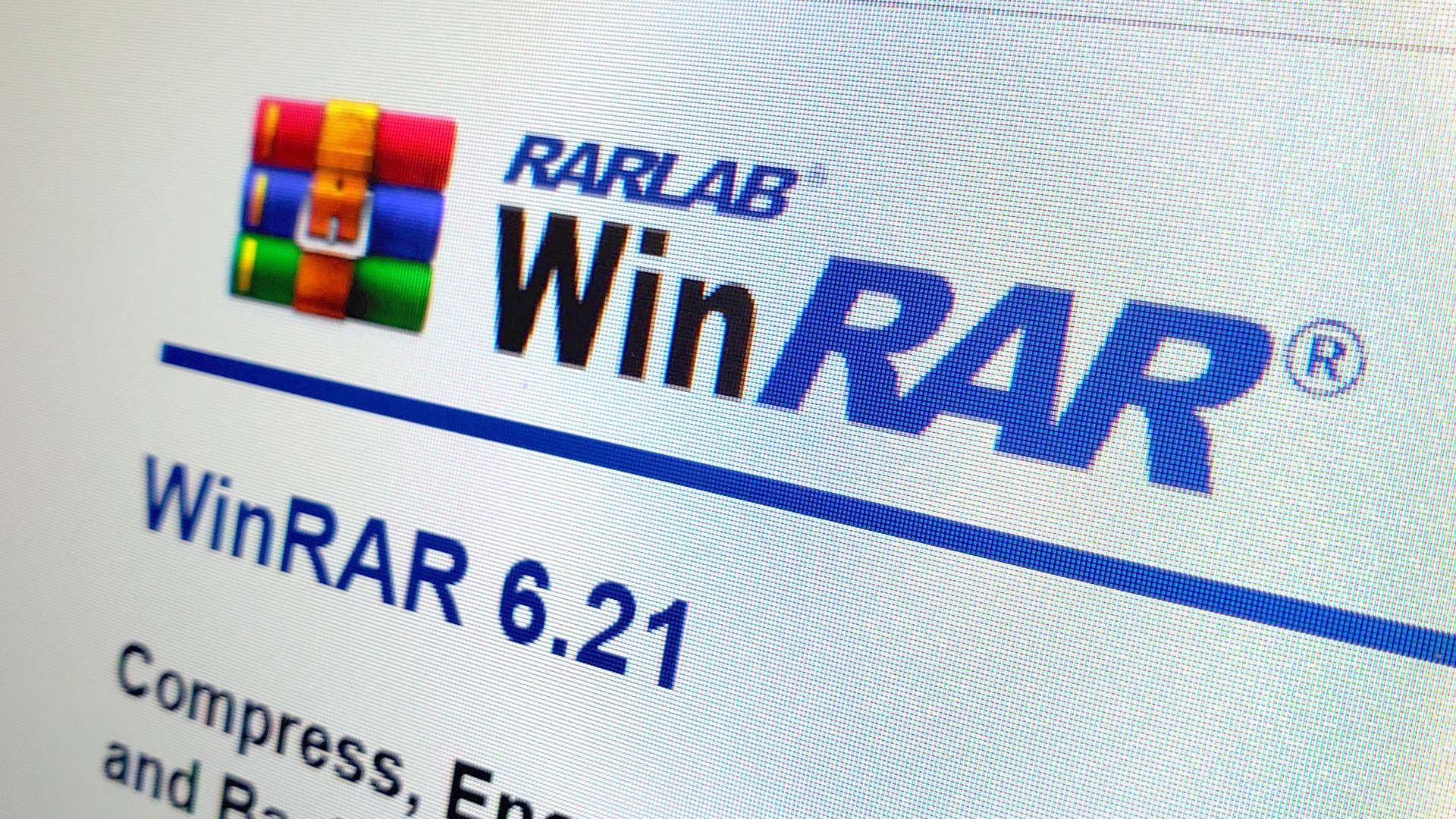 <strong>WinRAR flaw exploited by state-backed hackers remains a live threat—here’s how to stay safe</strong>