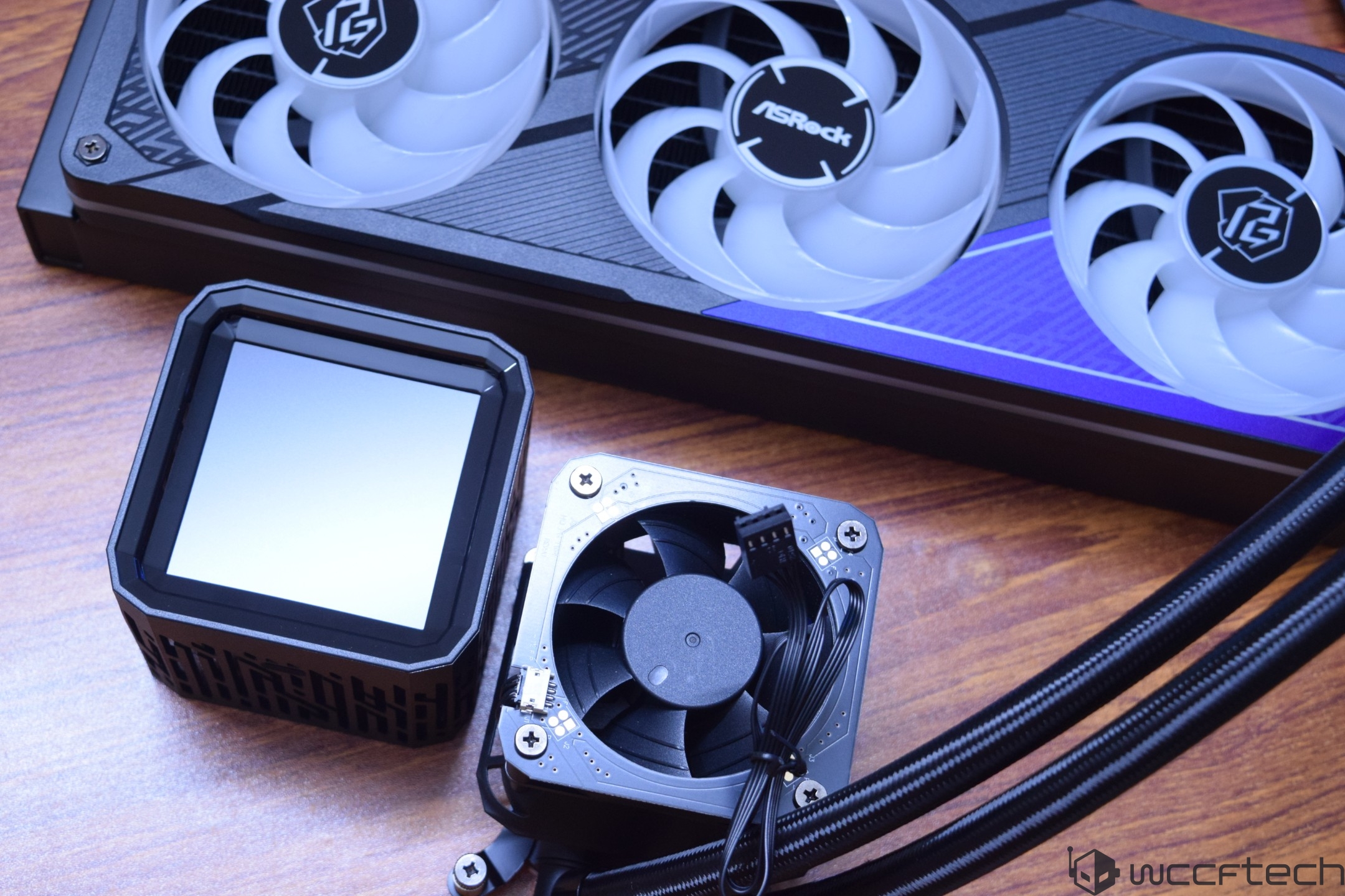 ASRock’s Phantom Gaming 360 LCD: A Premium 360mm AIO That Redefines High-End Cooling