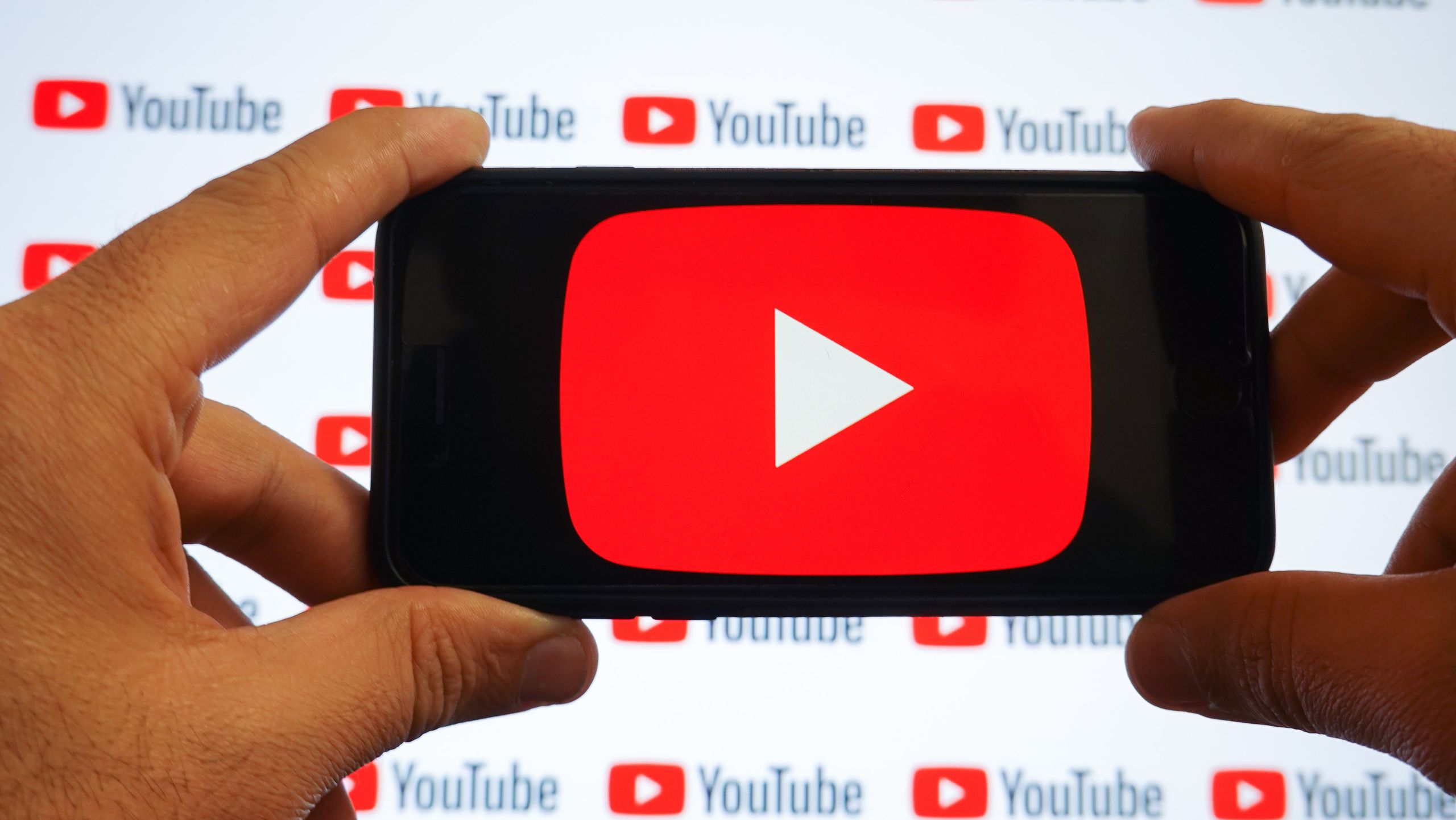 YouTube’s $60 Billion Revenue Machine: How Ads and Subscriptions Are Fueling Google’s Dominance