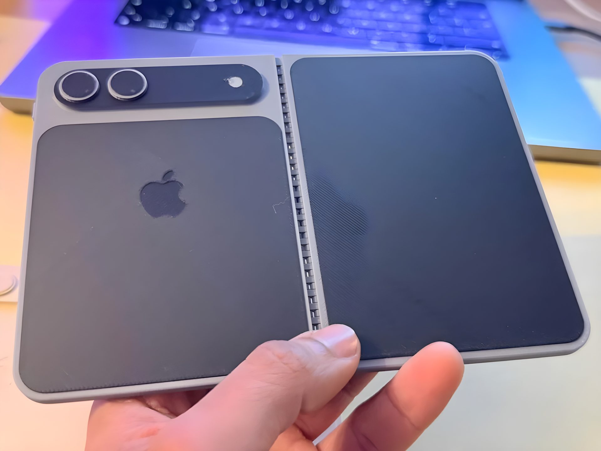 iPhone Fold's Ambitions: A 20% Production Surge Signals Strong Market Bet