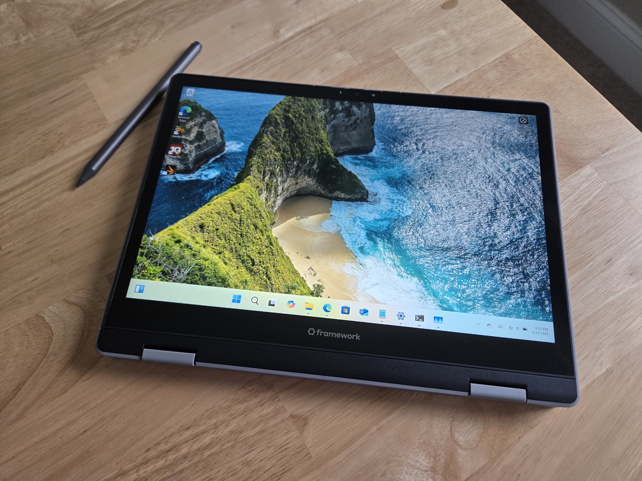 Touchscreen laptops: the case for niche adoption