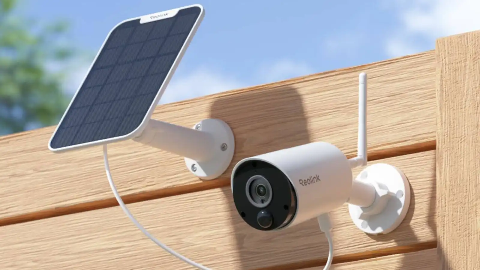 Reolink's Solar-Powered Camera: A Quiet Leap in Outdoor Surveillance