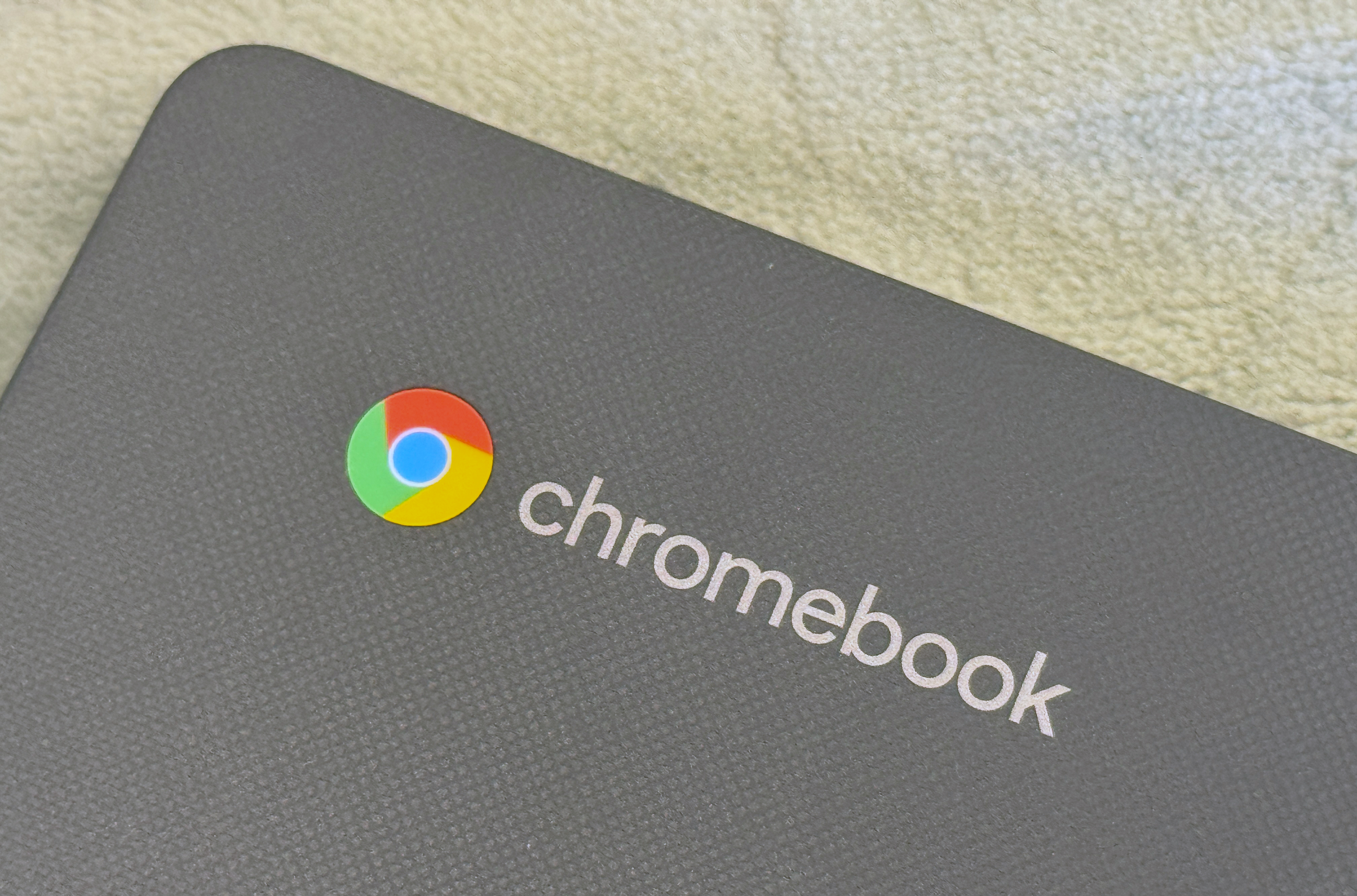 Chromebooks evolve beyond Chrome with new app ecosystem