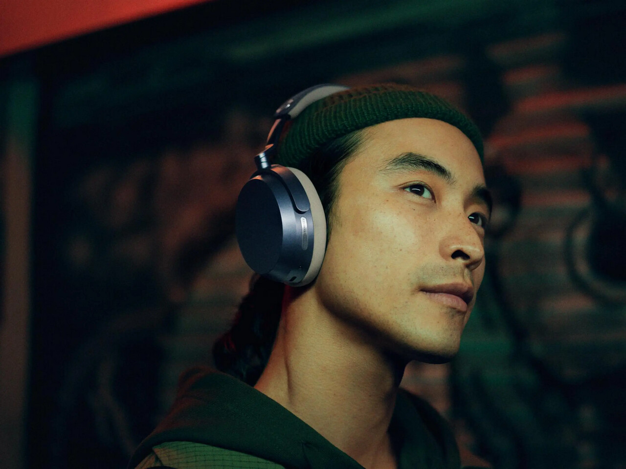 Momentum 5 Wireless: A Step Forward in Sound and Sustainability