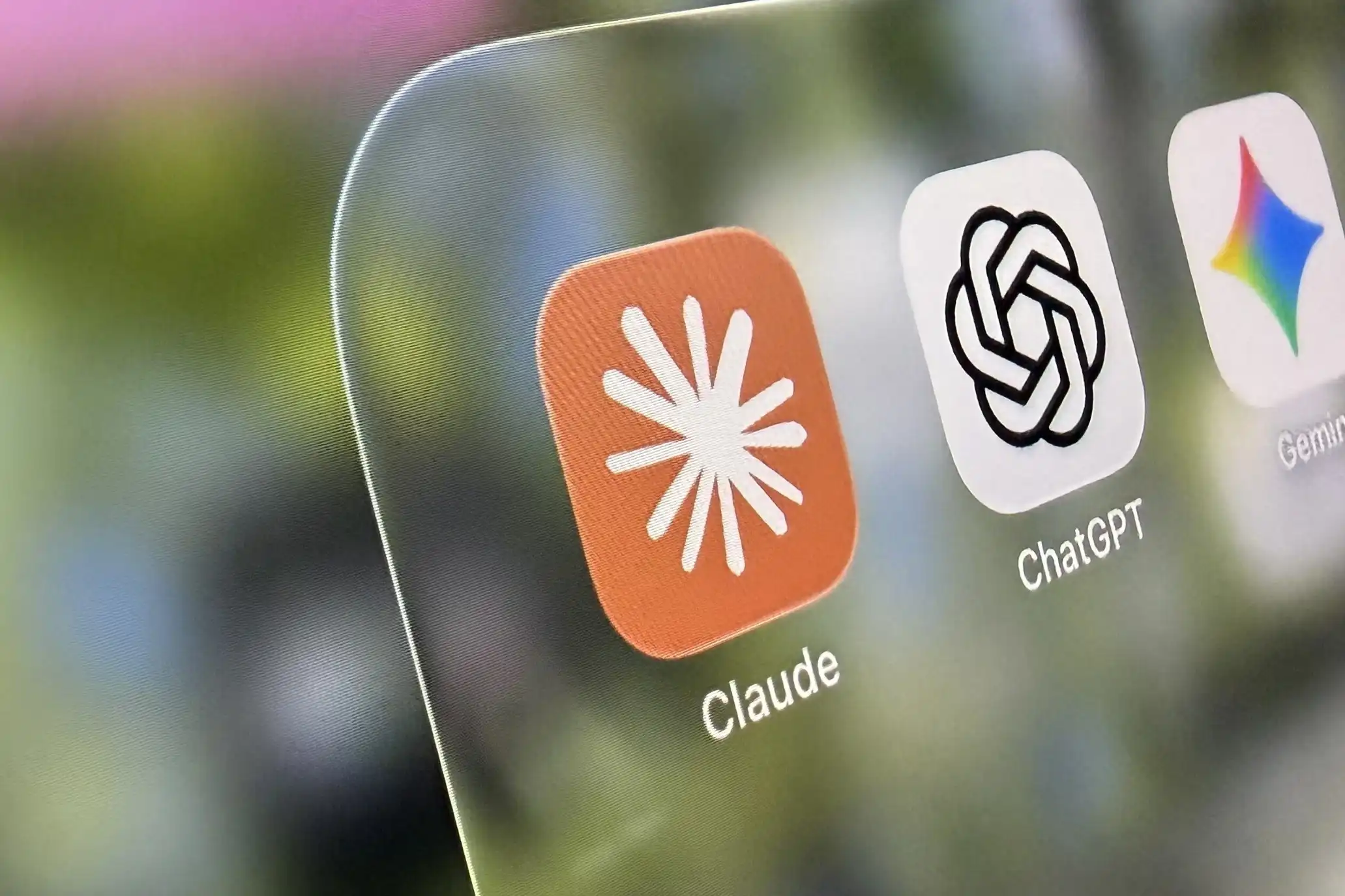 Claude’s Fable 5 Experiment: A Technical Detour or a Stealth Upgrade?