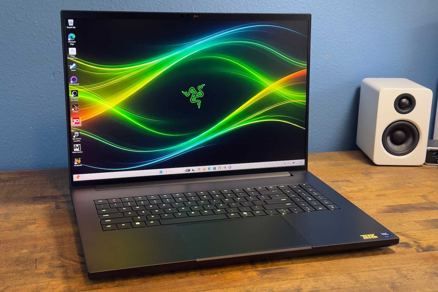Razer Blade 18: A High-Performance Laptop with Thermal Considerations