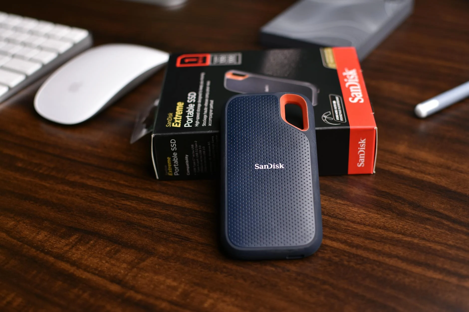 20121107 - building Goliath - SSD - box - IMG_4950